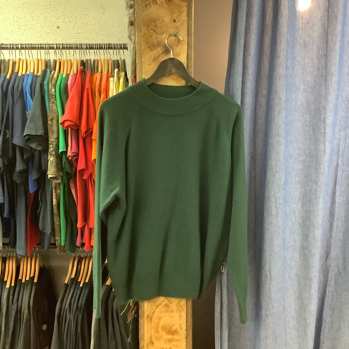 Vintage green knitted sweater - L
