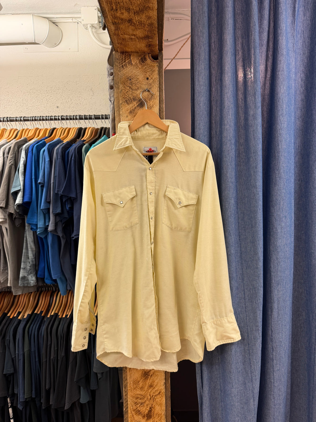 Vintage MWG yellow button up - L