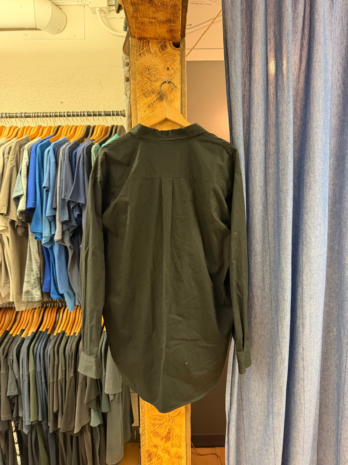 Vintage Cadillac black button up - XL