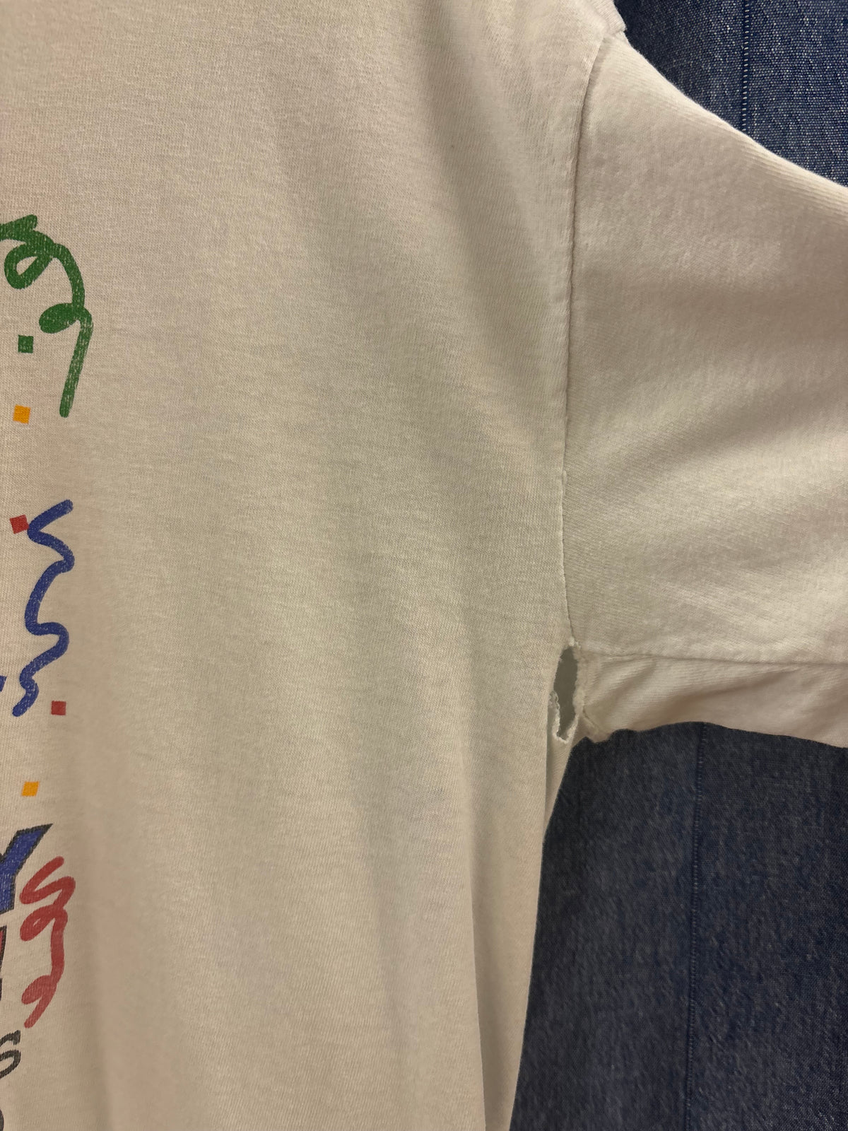 Vintage 40 Years And Ready To Party White T-Shirt - L