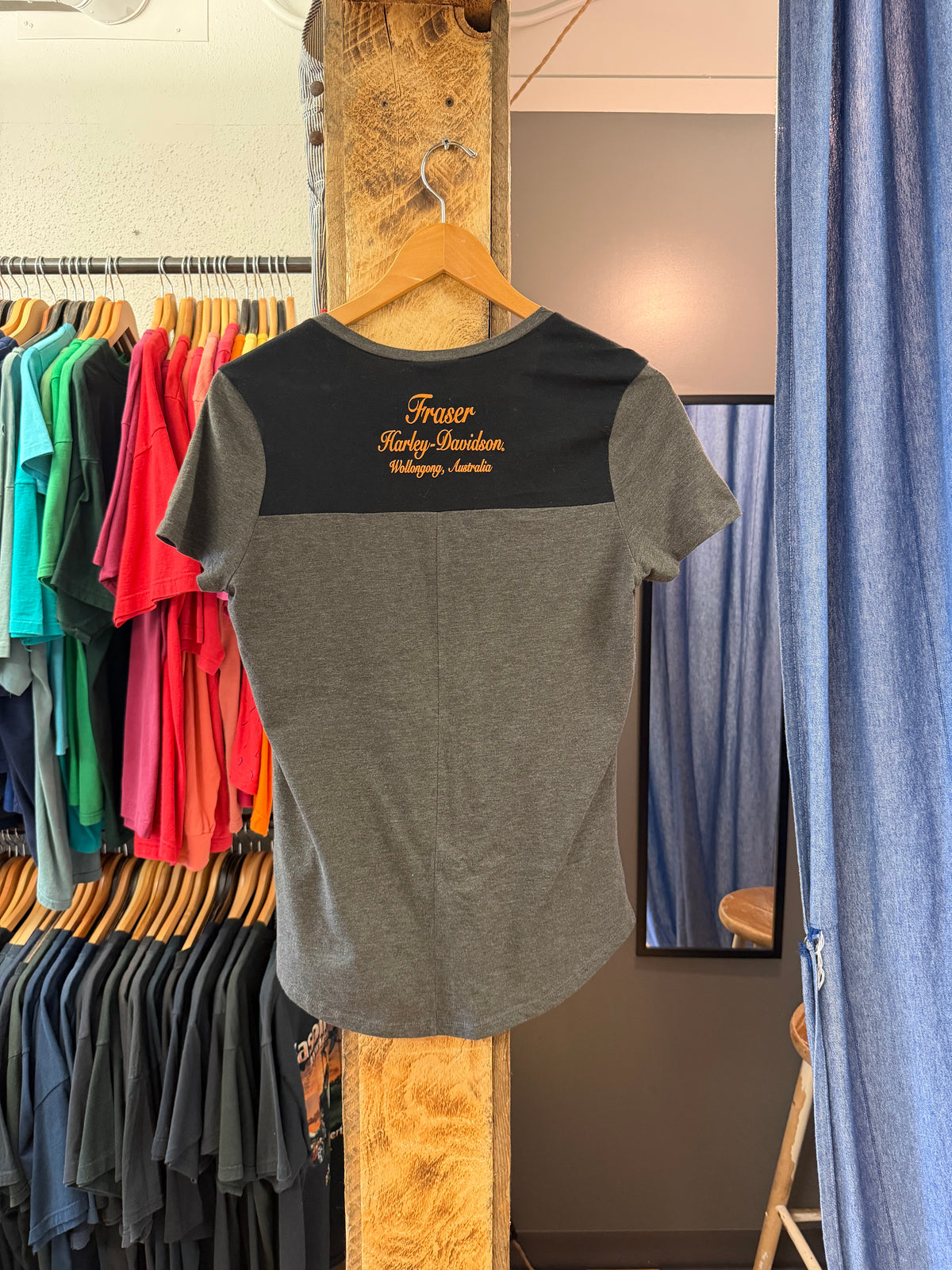 Vintage Harley Davidson grey graphic womens t-shirt - M