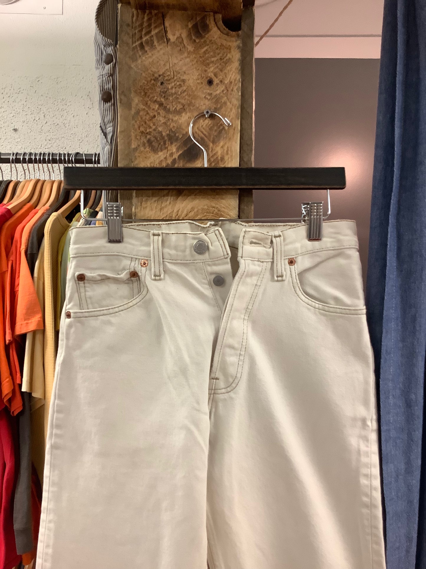 Vintage Levi’s Cream Denim Pants - 30