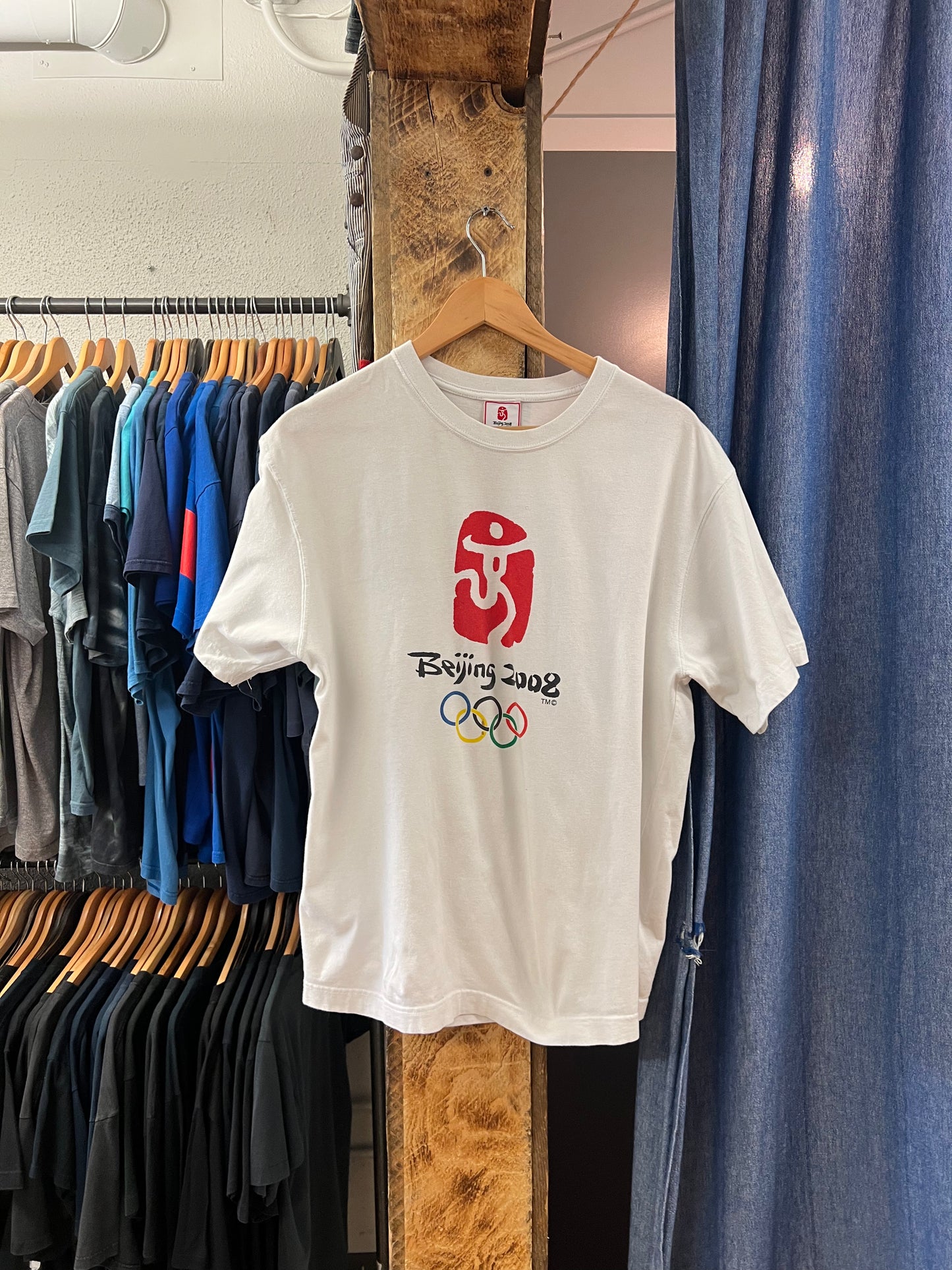 Vintage Beijing 2008 Olympics white graphic T-shirt - L