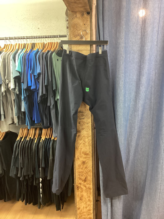 Arc’teryx Mens Navy Hiking Pants - M