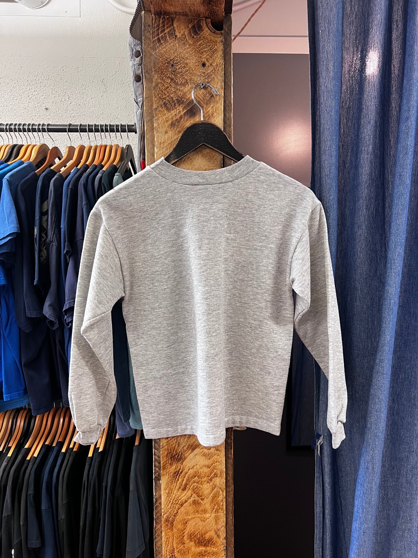 Vintage Kids Touchdown Grey Graphic Longsleeve - m