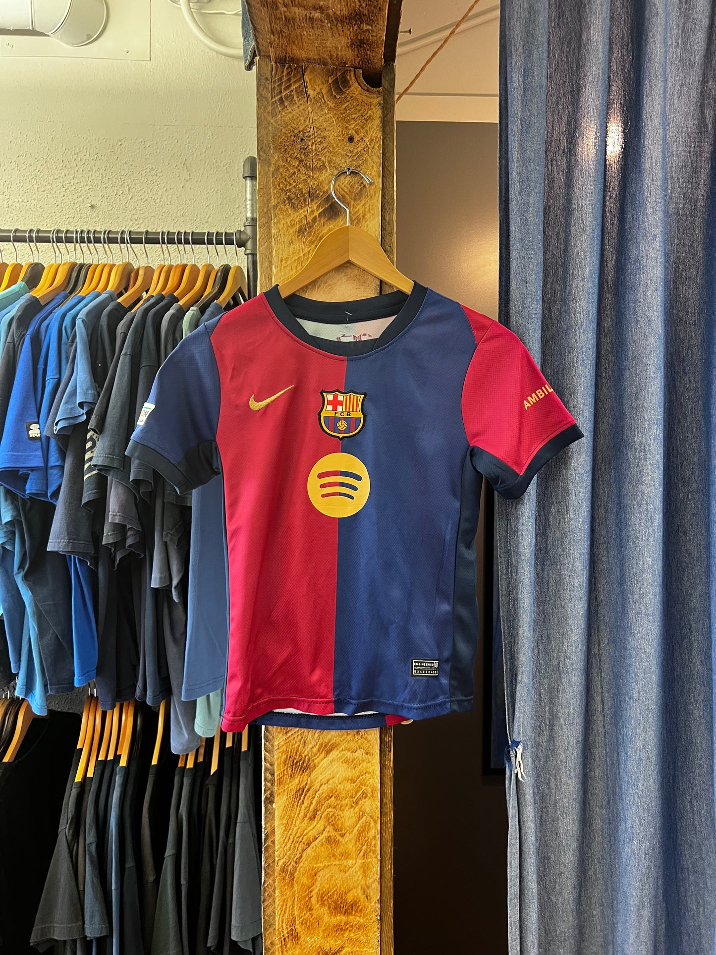 Lamine Yamal Barcelona Soccer Jersey - xs