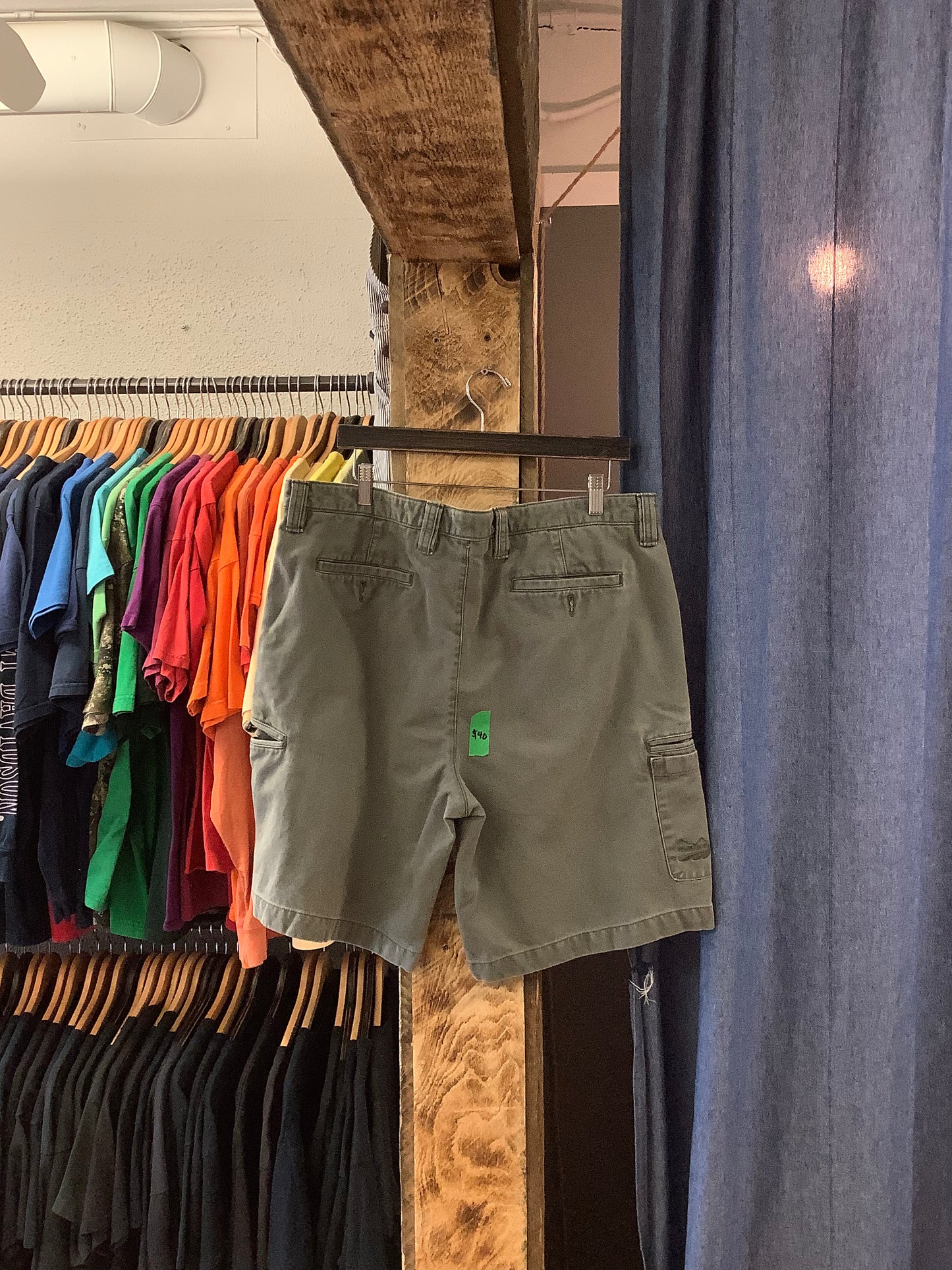Vintage WindRiver Grey Shorts - 38