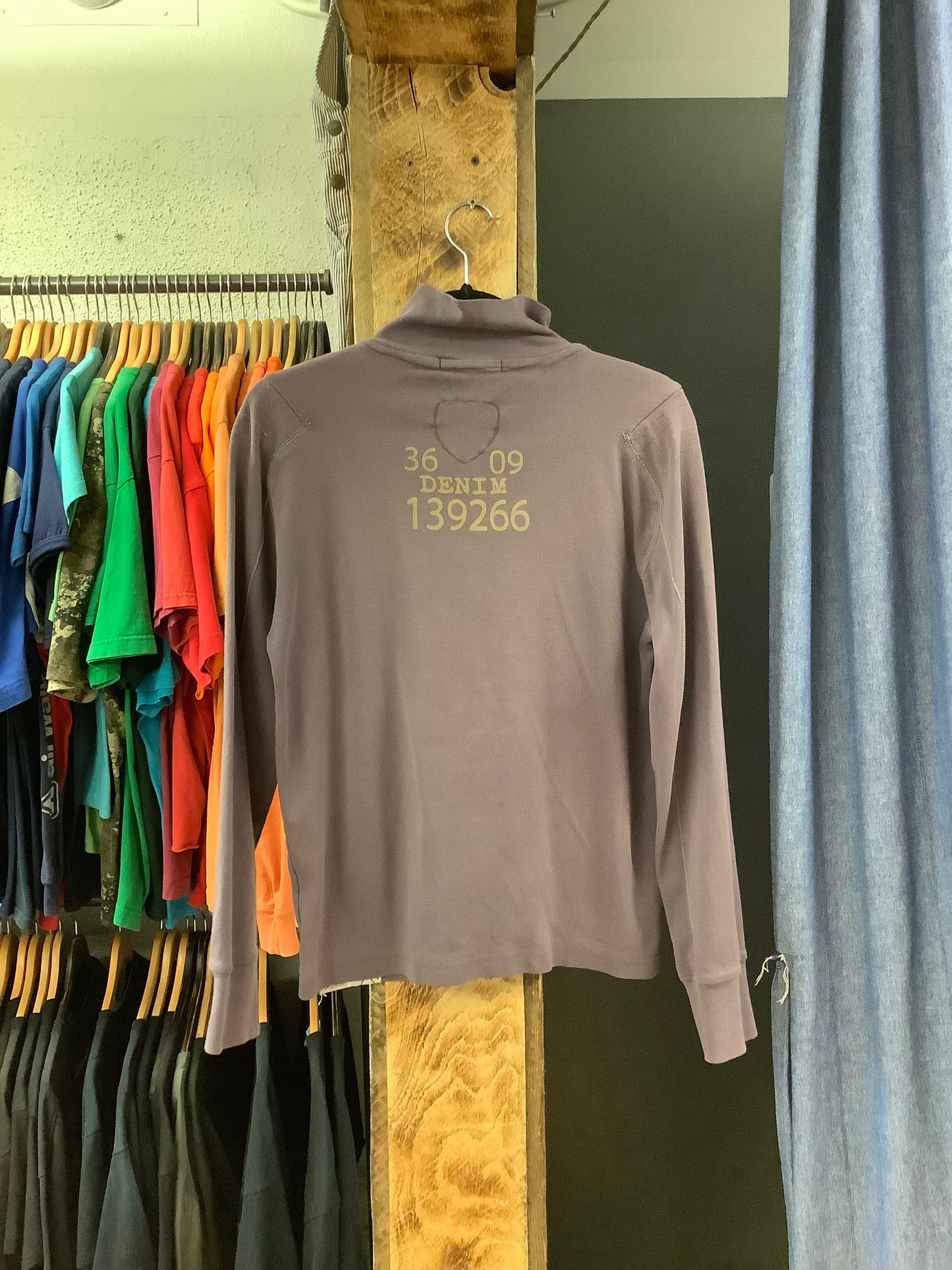 Vintage lavender zip up - M