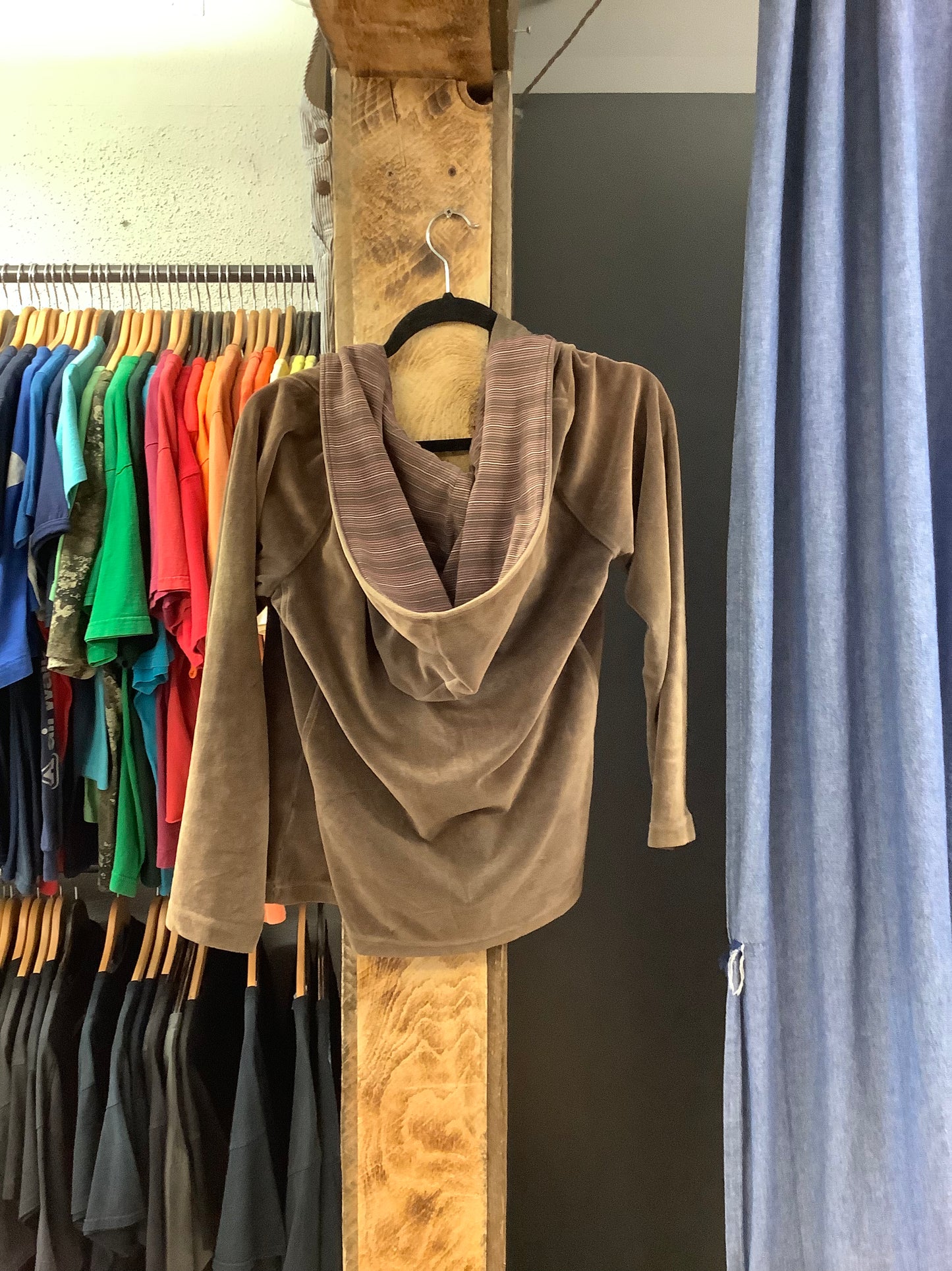 Vintage Women’s Eddie Bauer brown zip up - L
