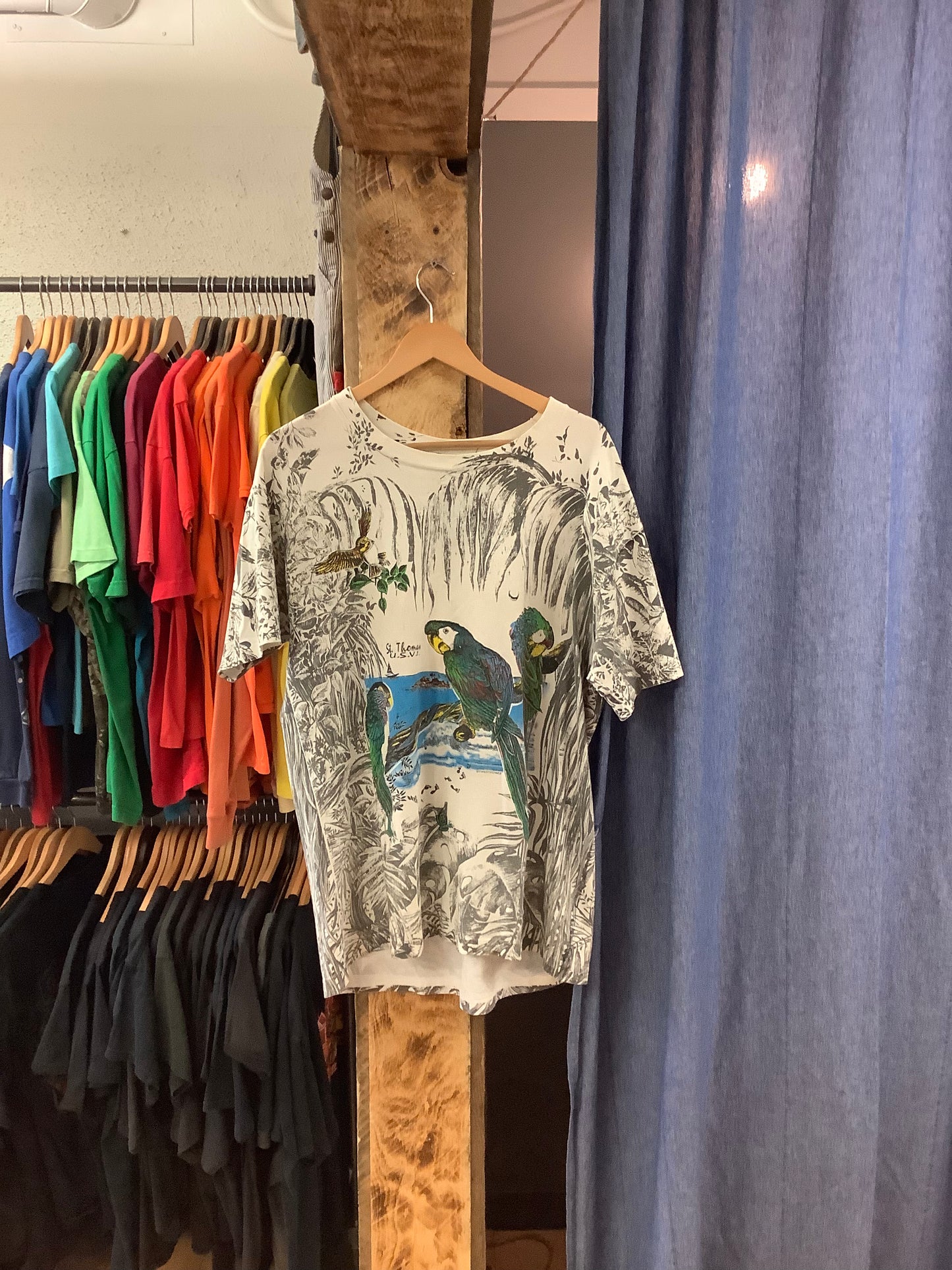 Vintage nature white graphic t-shirt - XL