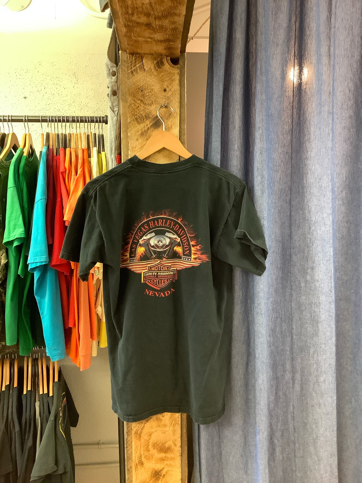 Vintage Harley Davidson fury black graphic t-shirt - m