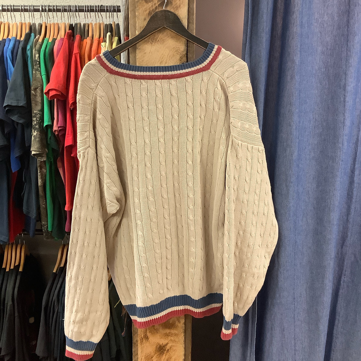 Vintage multicoloured knitted sweater - L