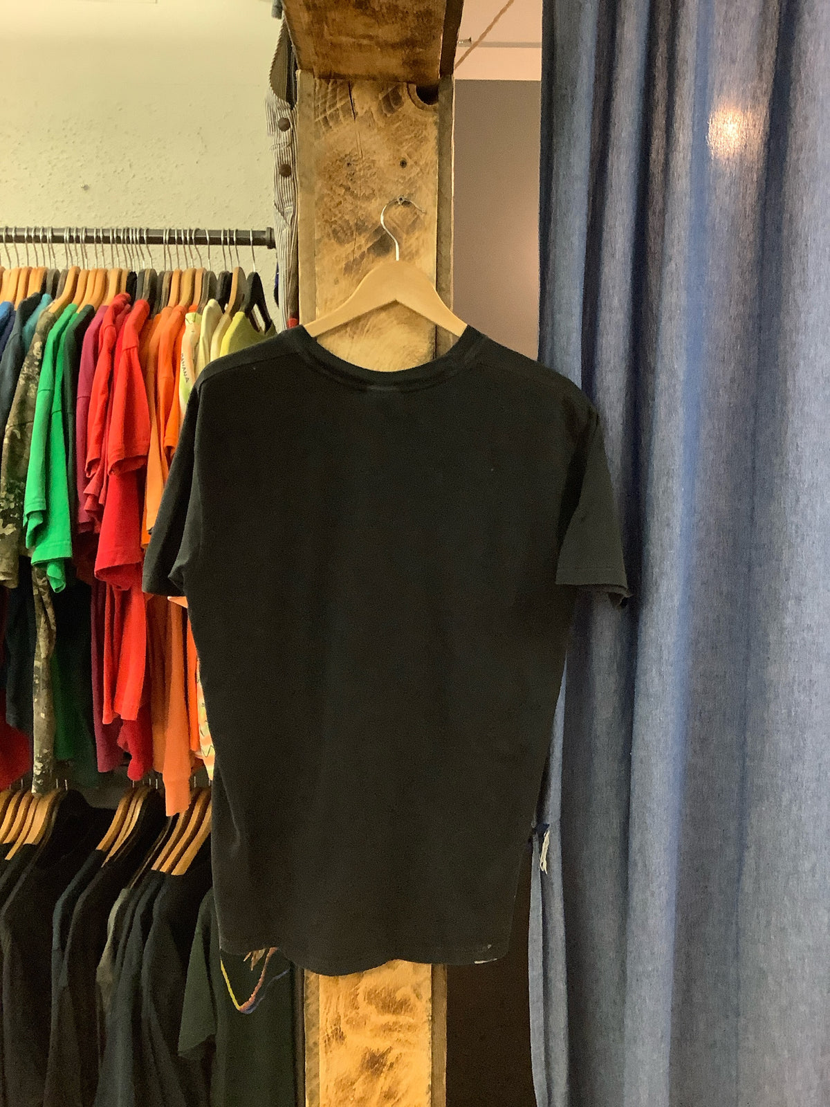 Vintage Kenny Rodger’s graphic black T-shirt - L