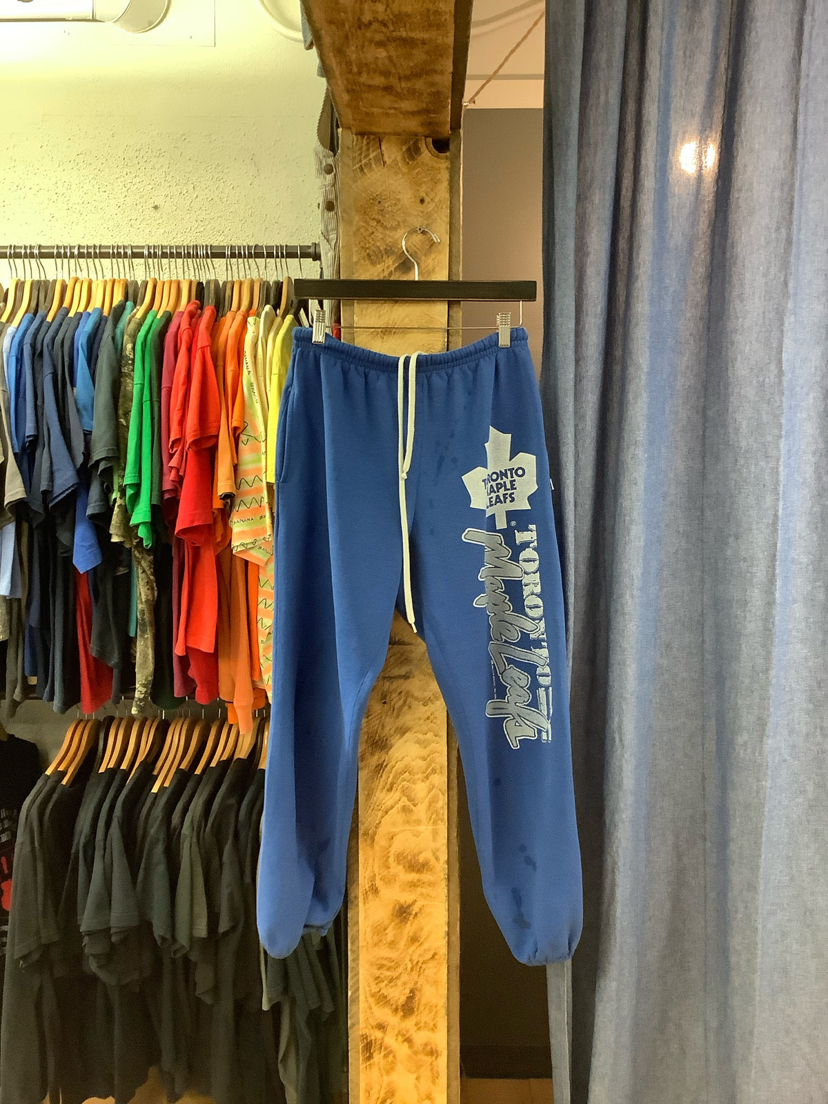 Vintage toronto Maple leafs blue sweatpants - 32