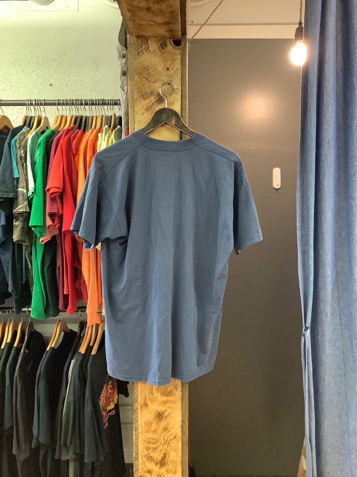 Vintage Tommy Hilfiger graphic navy t-shirt - XL