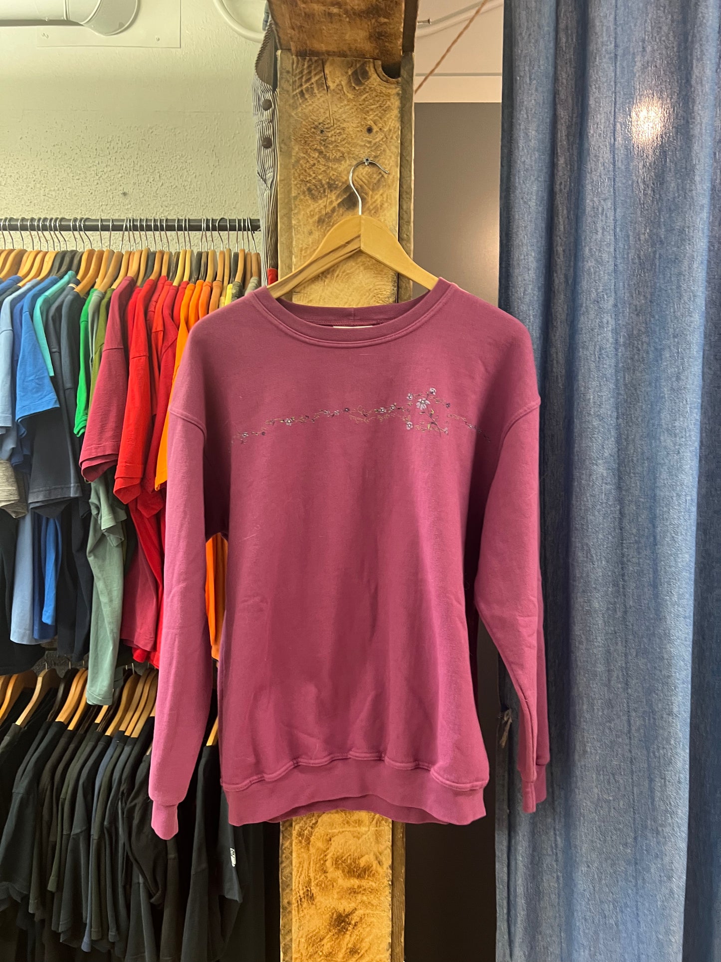 Vintage northern reflections magenta Crewneck - L