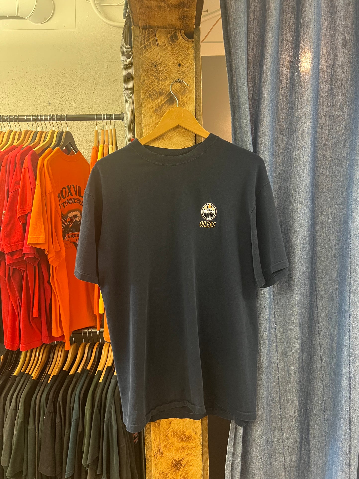 Vintage Edmonton Oilers Navy T-shirt - m