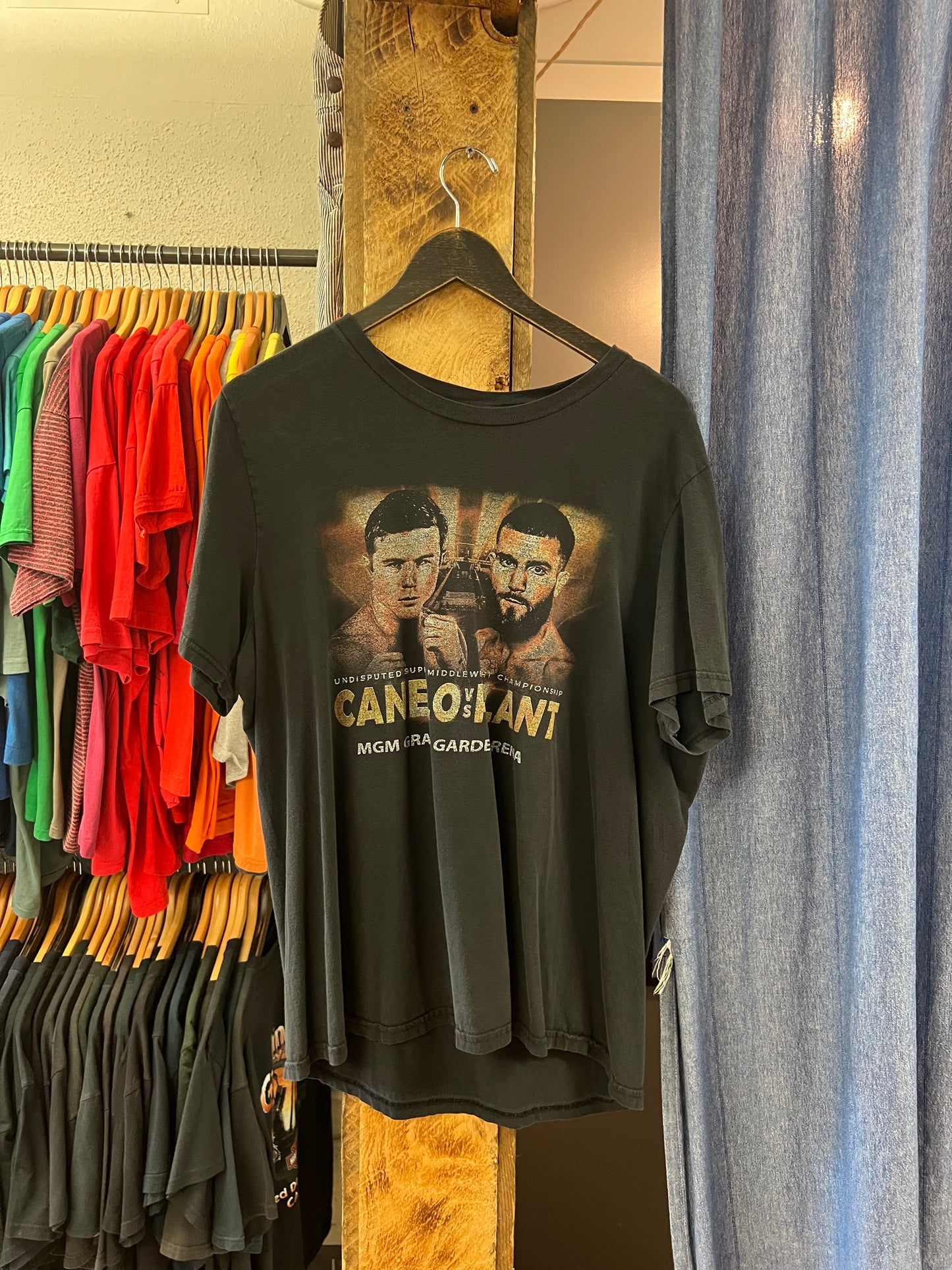 Canelo Vs Plant Black Graphic T-shirt - XL