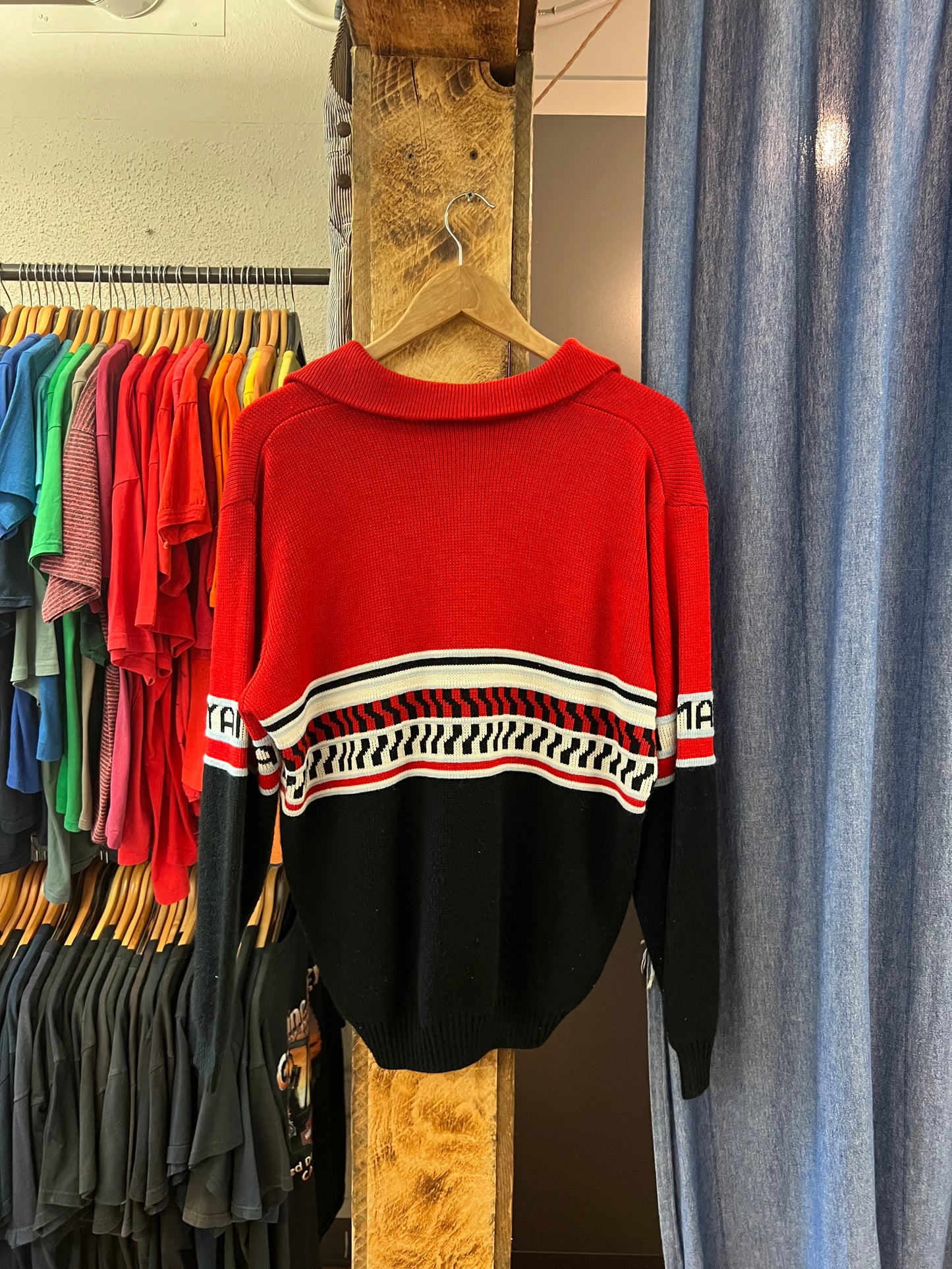 Vintage original Yamaha red and black knit sweater - XL