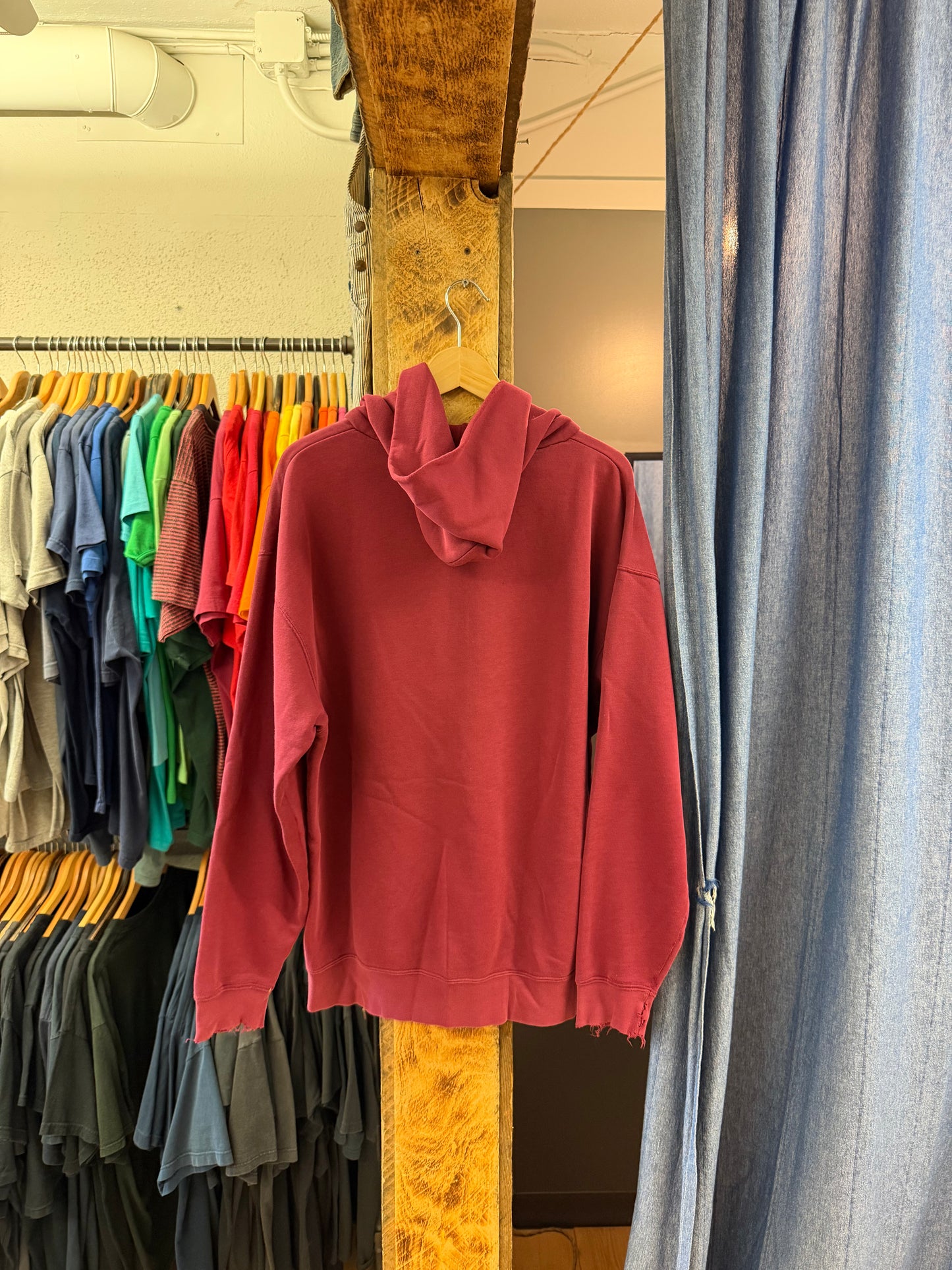 Vintage fruit of the loom red zip up - L