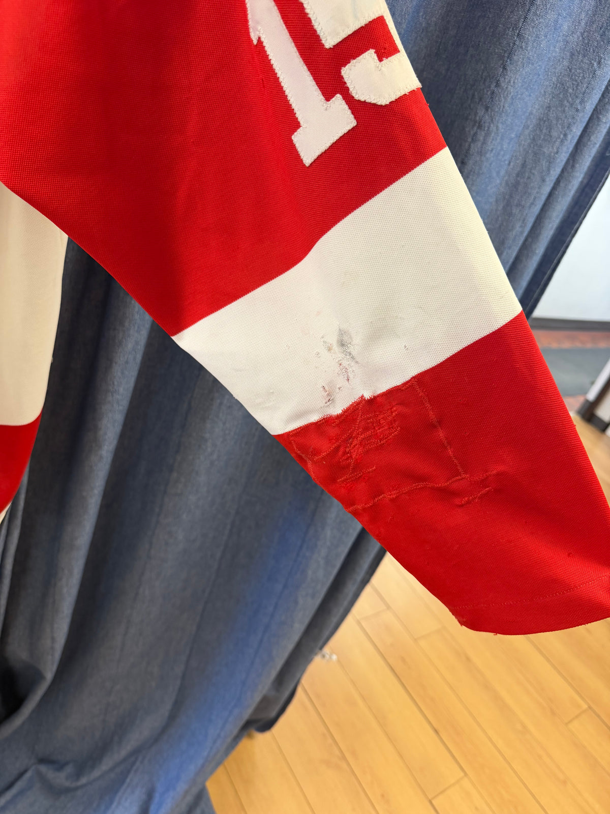 Vintage Detroit Red Wings White Jersey - XL