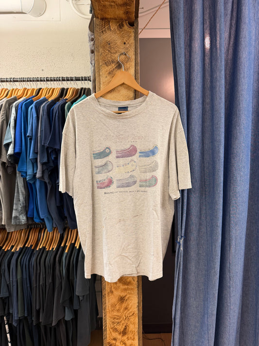 Vintage old town canoe graphic t-shirt - L