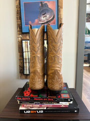 Cowboy Pointed Toe Tan Boots - 11
