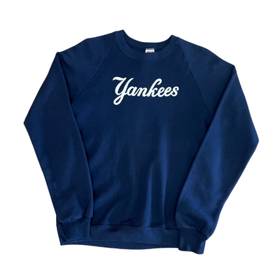 SWEATSHIRTS & HOODIES – gothruvintage