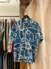 Vintage Floral Blue/White Button-Up T-shirt - L