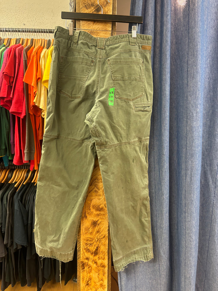 Vintage Cabela’s Olive Green Pants - 38x34