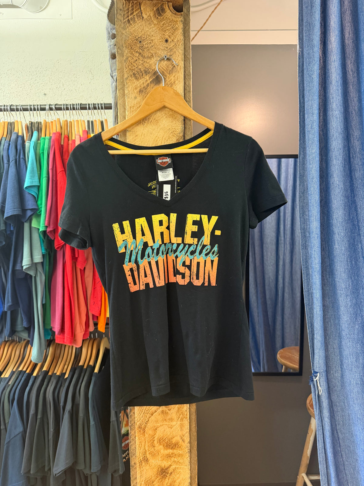 Vintage Harley Davidson black graphic womens t-shirt - M