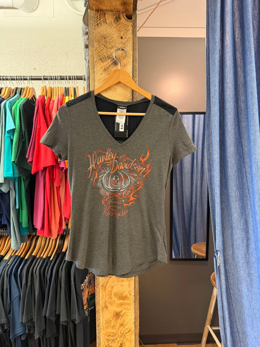 Vintage Harley Davidson grey graphic womens t-shirt - M