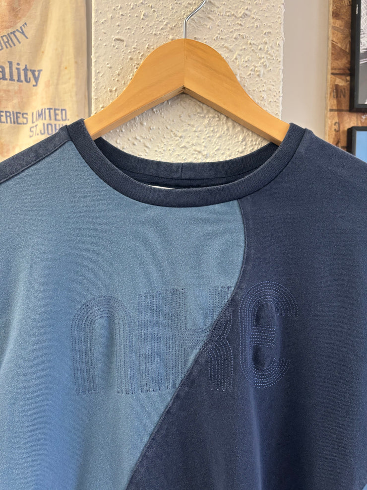 Vintage Nike Two-Toned Blue T-shirt - M