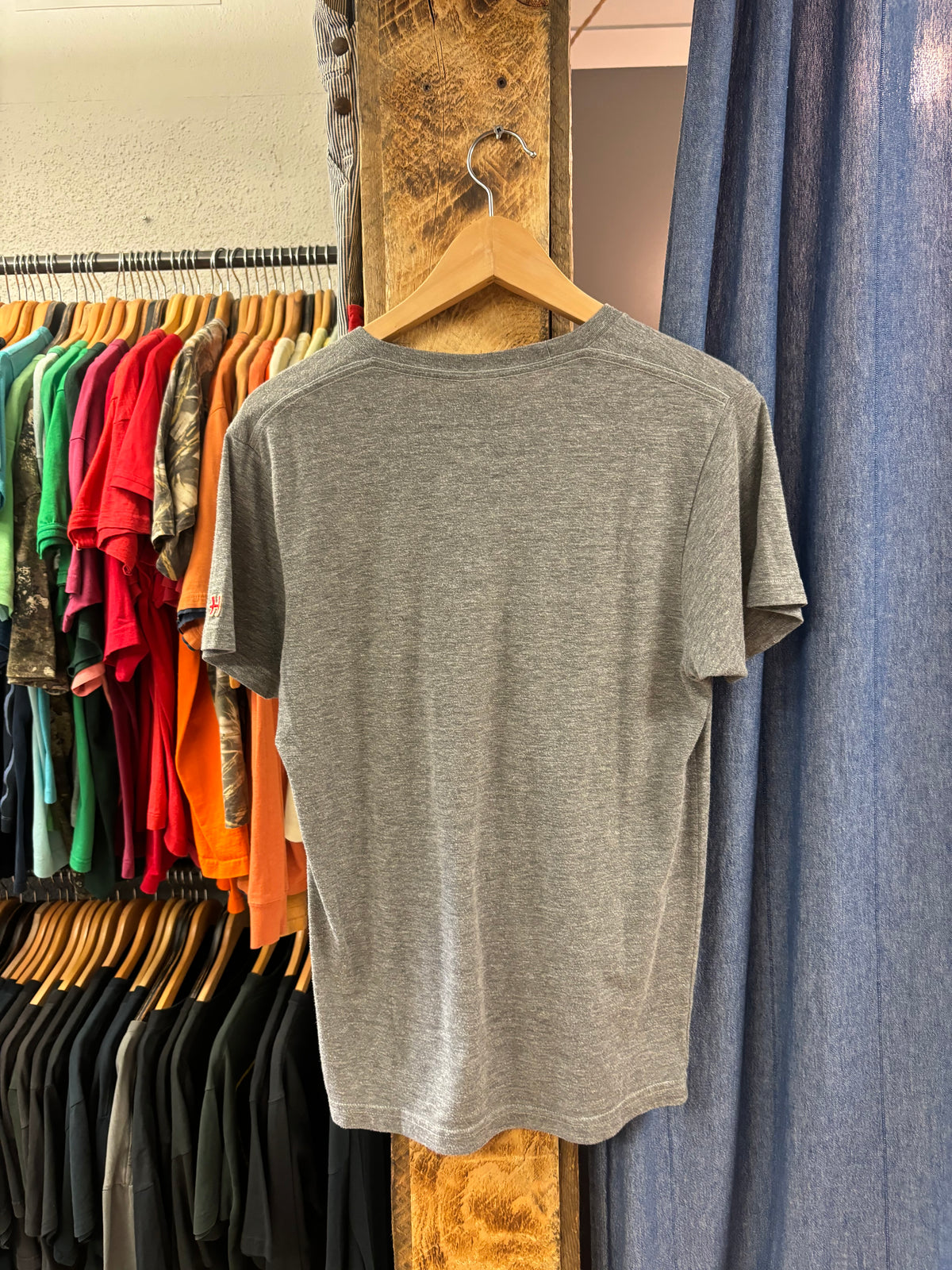 Vintage 90's Mark Cleveland Grey T-shirt - M