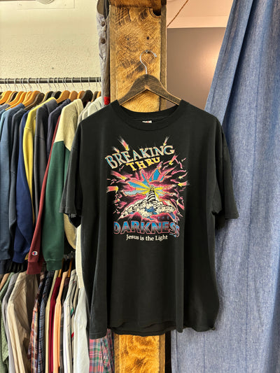 Vintage Breaking Thru Darkness Jesus Is The Light Black T-Shirt - XL