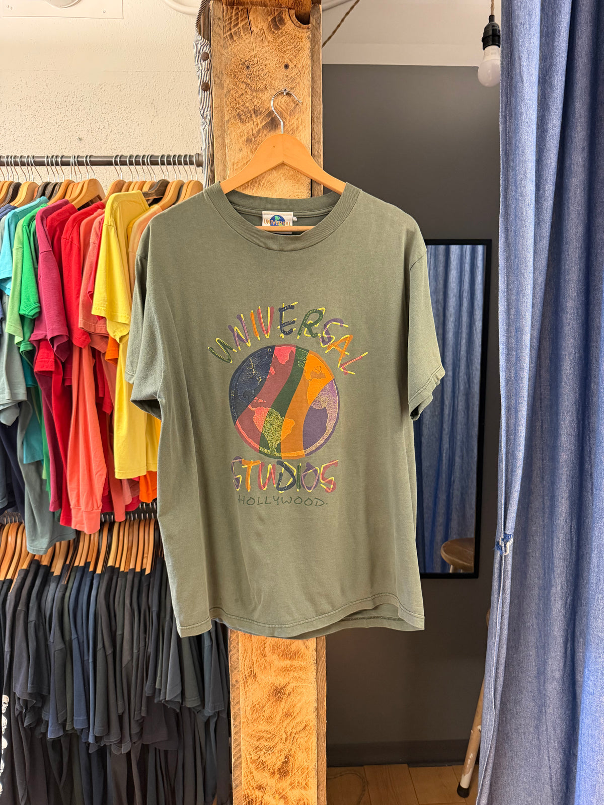 Vintage universal studios graphic t-shirt - L