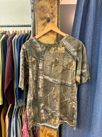 Vintage Realtree Camouflage T-Shirt - L