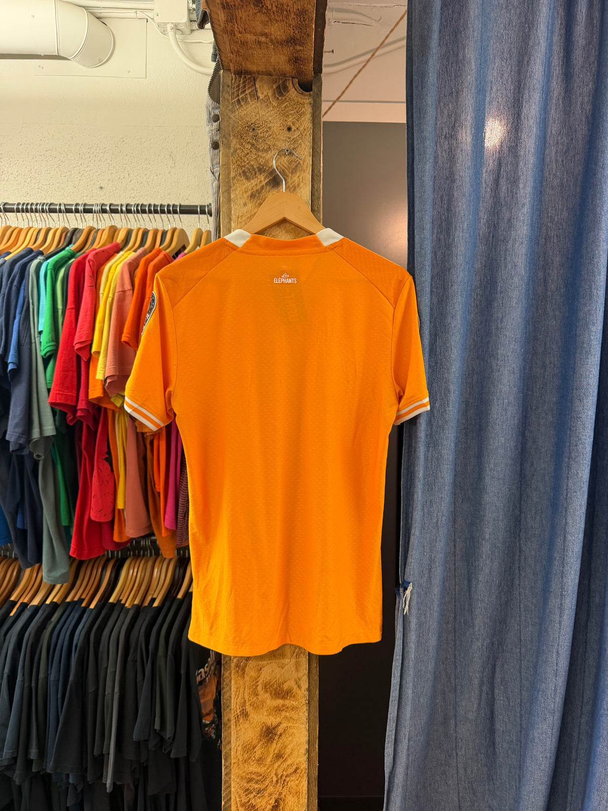 Vintage puma orange soccer jersey - L