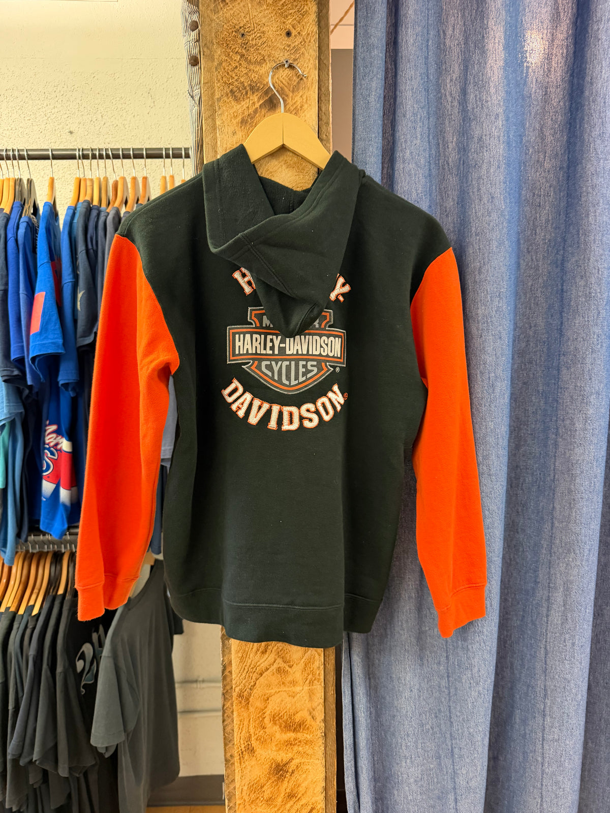 Harley Davidson womens zip up - M