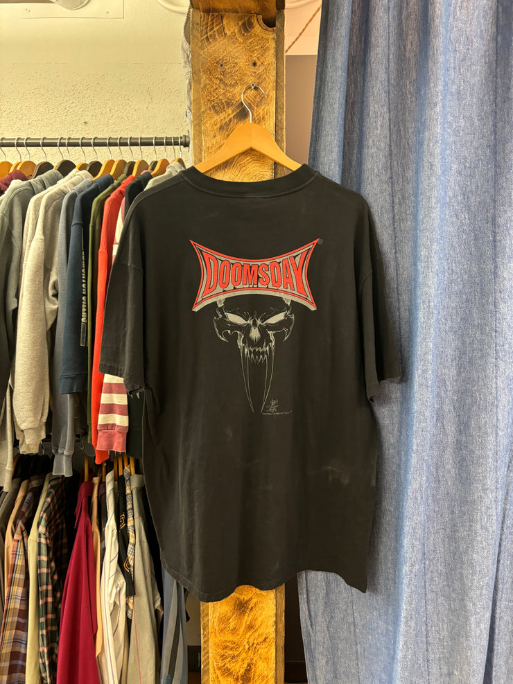 Vintage 1996 Doomsday Black T-shirt - XL