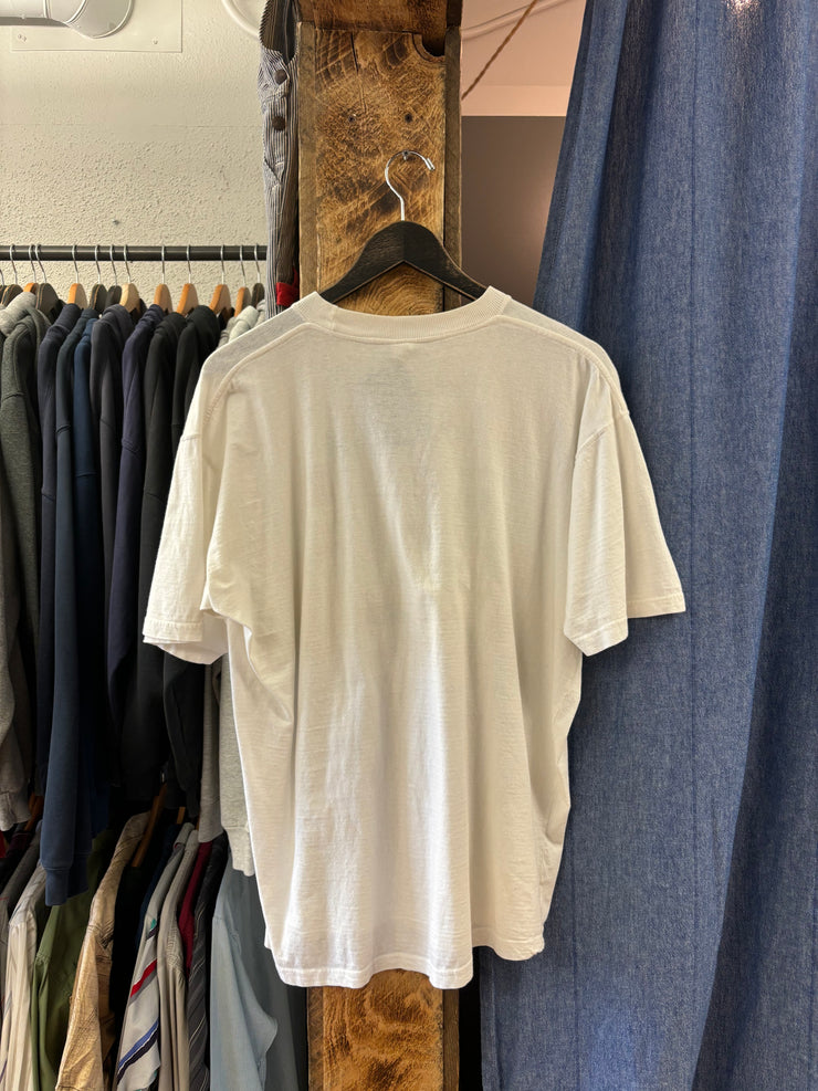 Vintage “There is only 1 place world…” White T-Shirt - XL