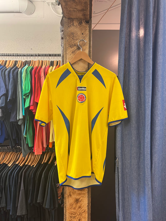 Vintage Colombia yellow soccer jersey - XL