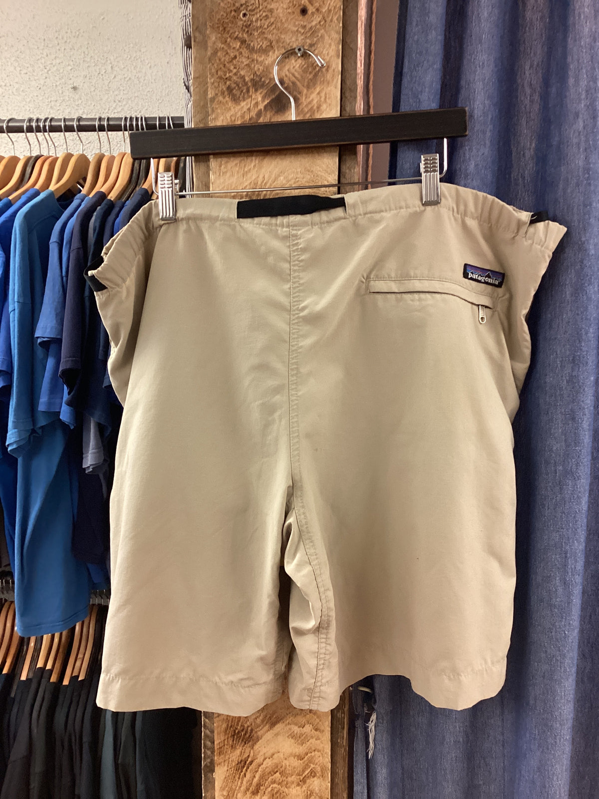 Vintage Patagonia Tan Shorts - XL