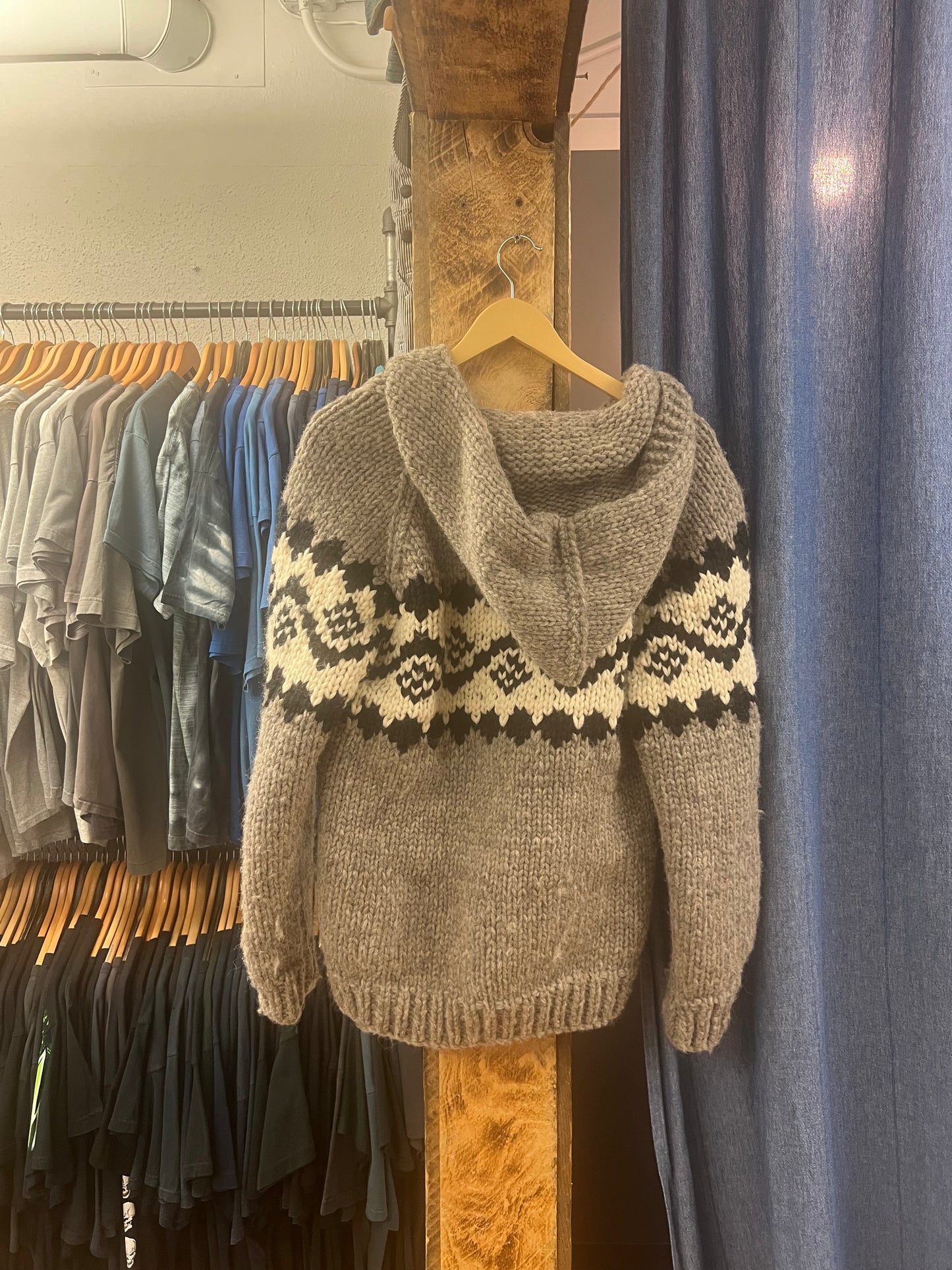 Vintage brown and cream wool knit cowichan - XL