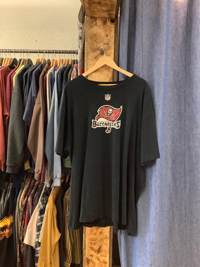 Vintage Tampa Bay Buccaneers Black T-Shirt - XXL