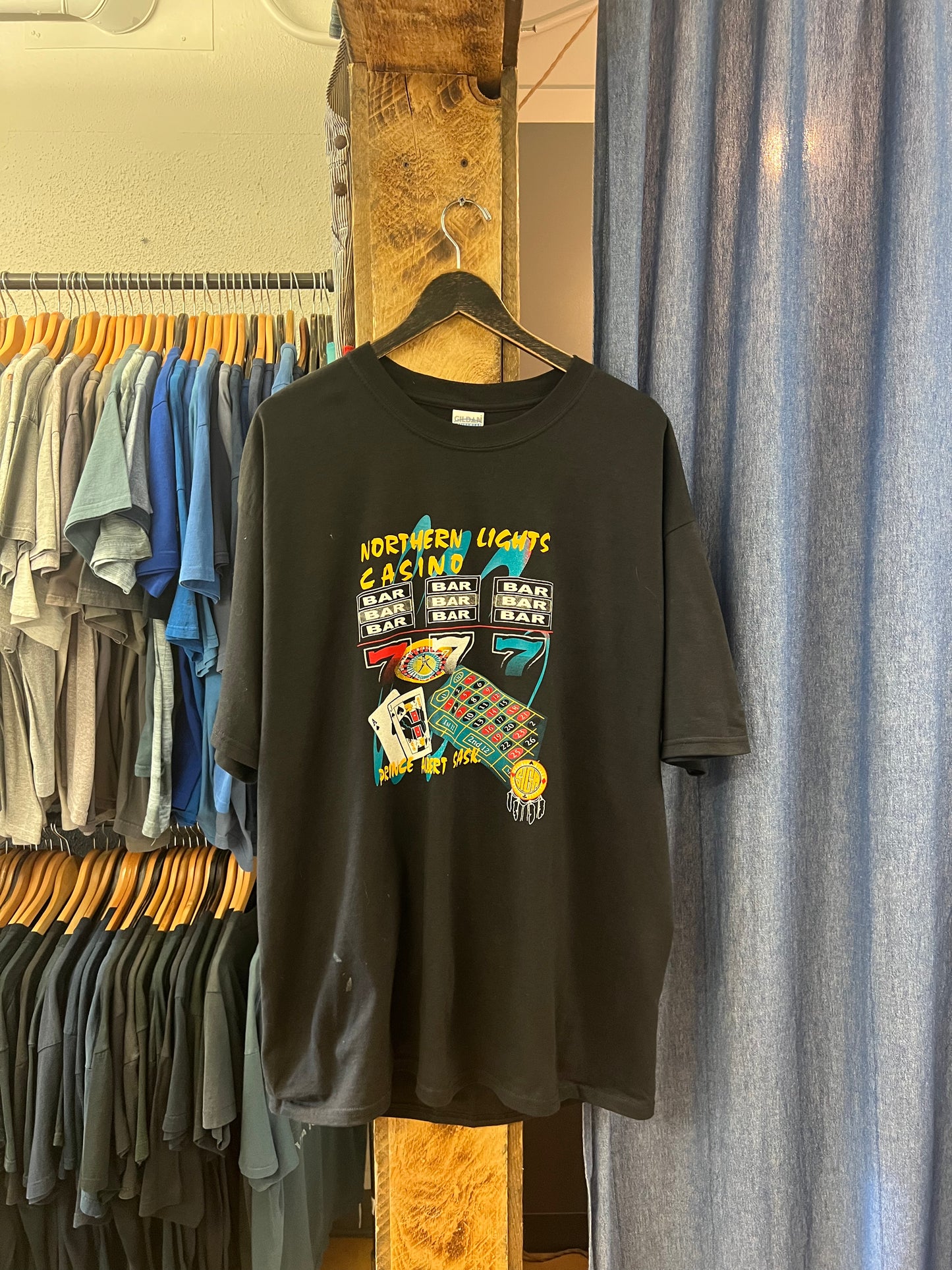 Vintage Northern lights casino black graphic T-shirt - XL