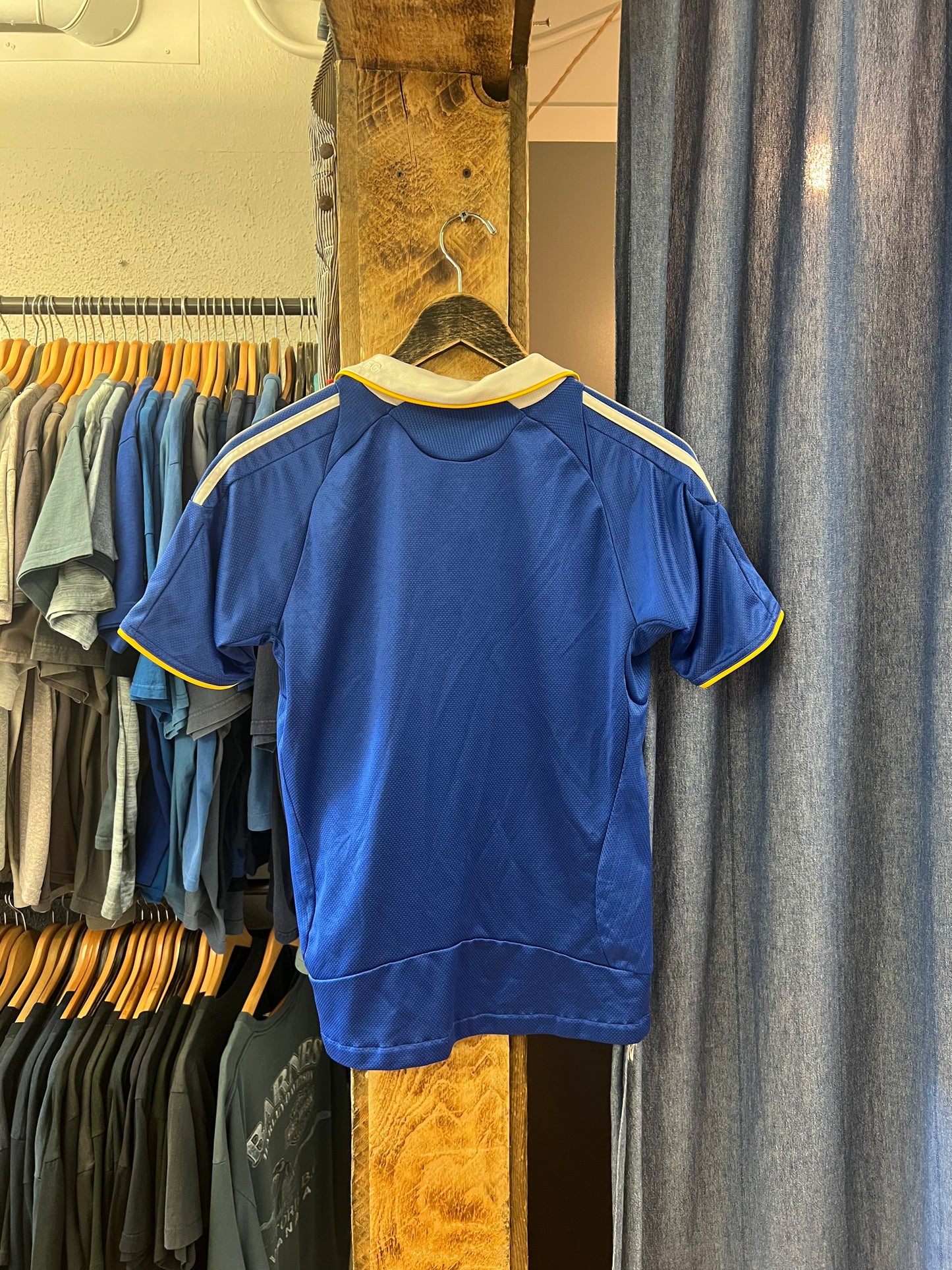 Vintage adidas Chelsea blue soccer jersey - s