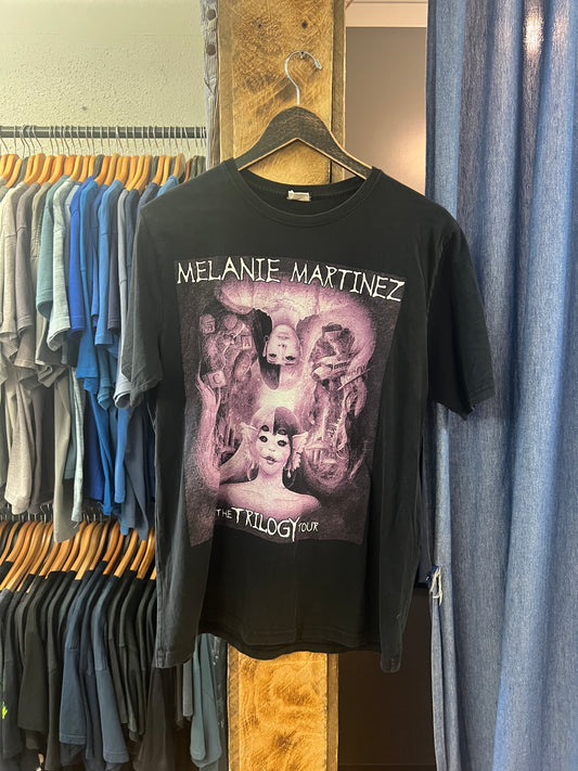 Vintage Melanie Martinez black graphic T-shirt - L
