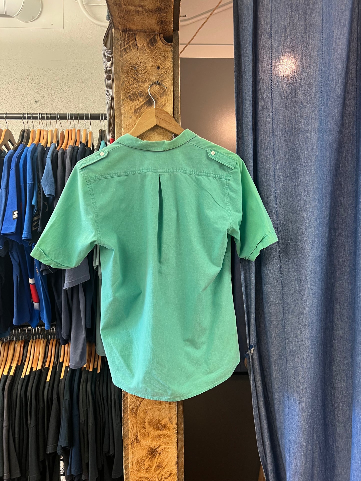 Vintage new man short sleeve teal button up shirt - s
