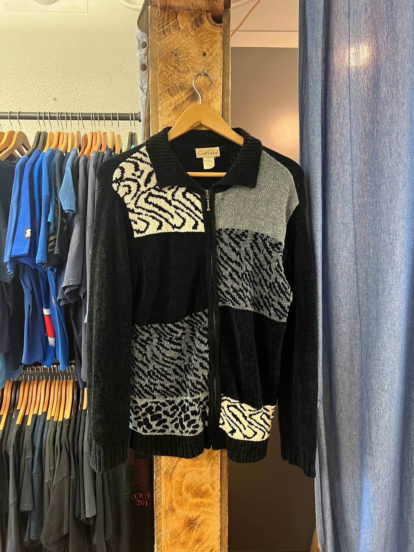 Vintage Carroll Raul black/white/grey patterned knit sweater - L